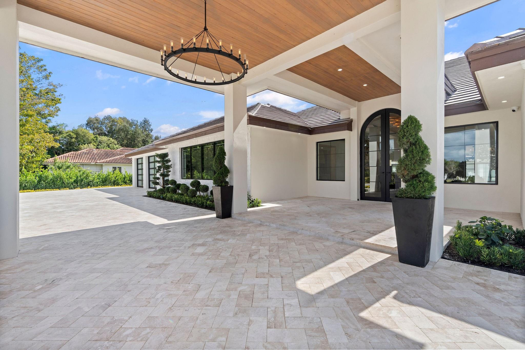 SUNSHINE RANCHES - Residential