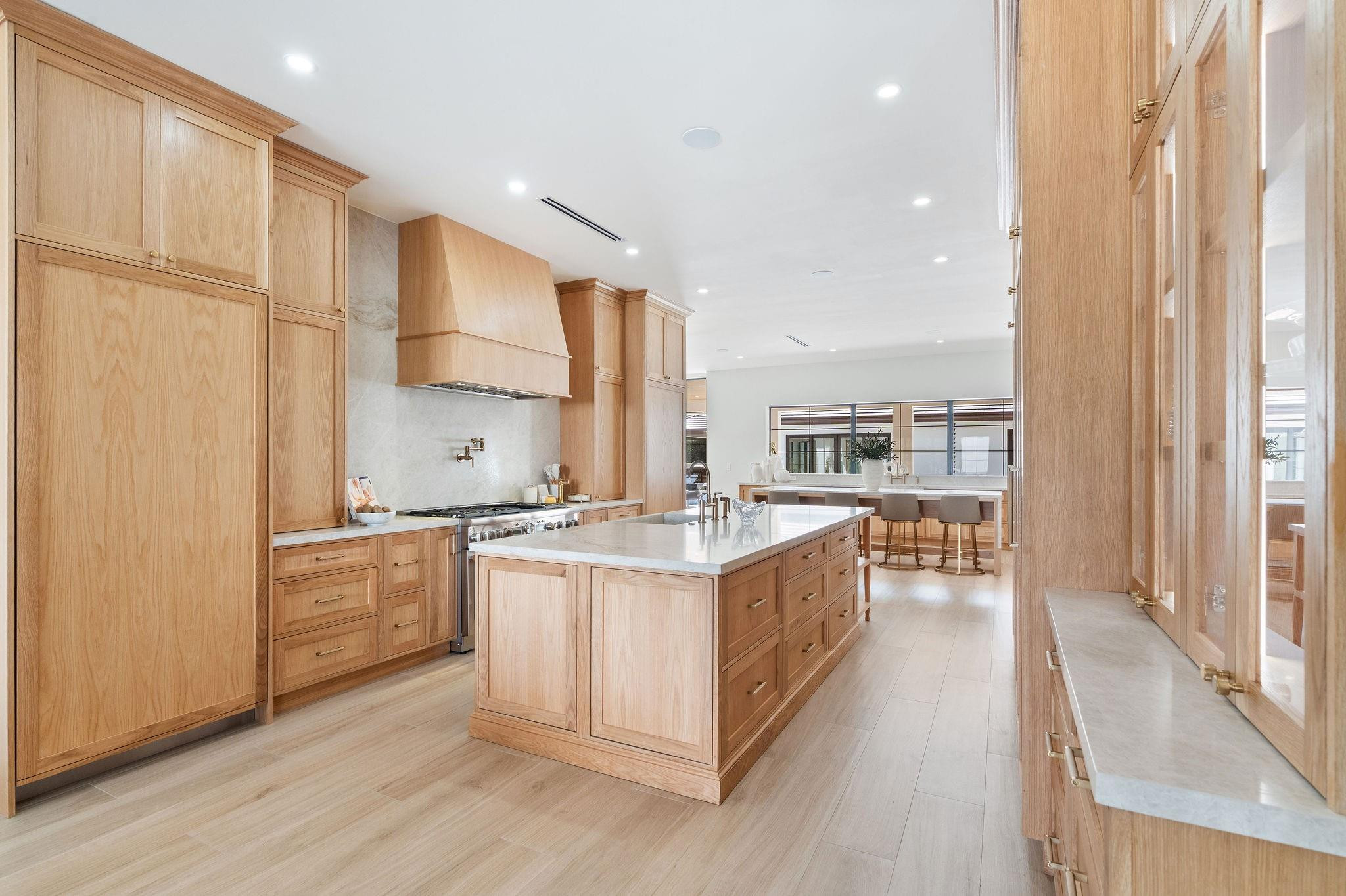 SUNSHINE RANCHES - Residential