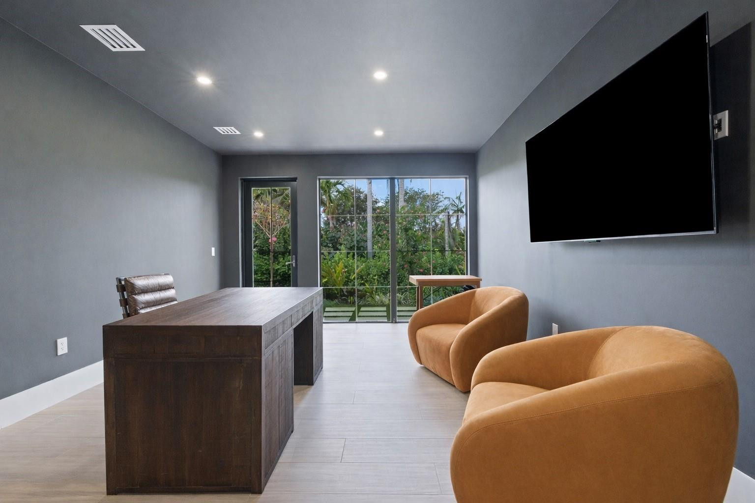 SUNSHINE RANCHES - Residential