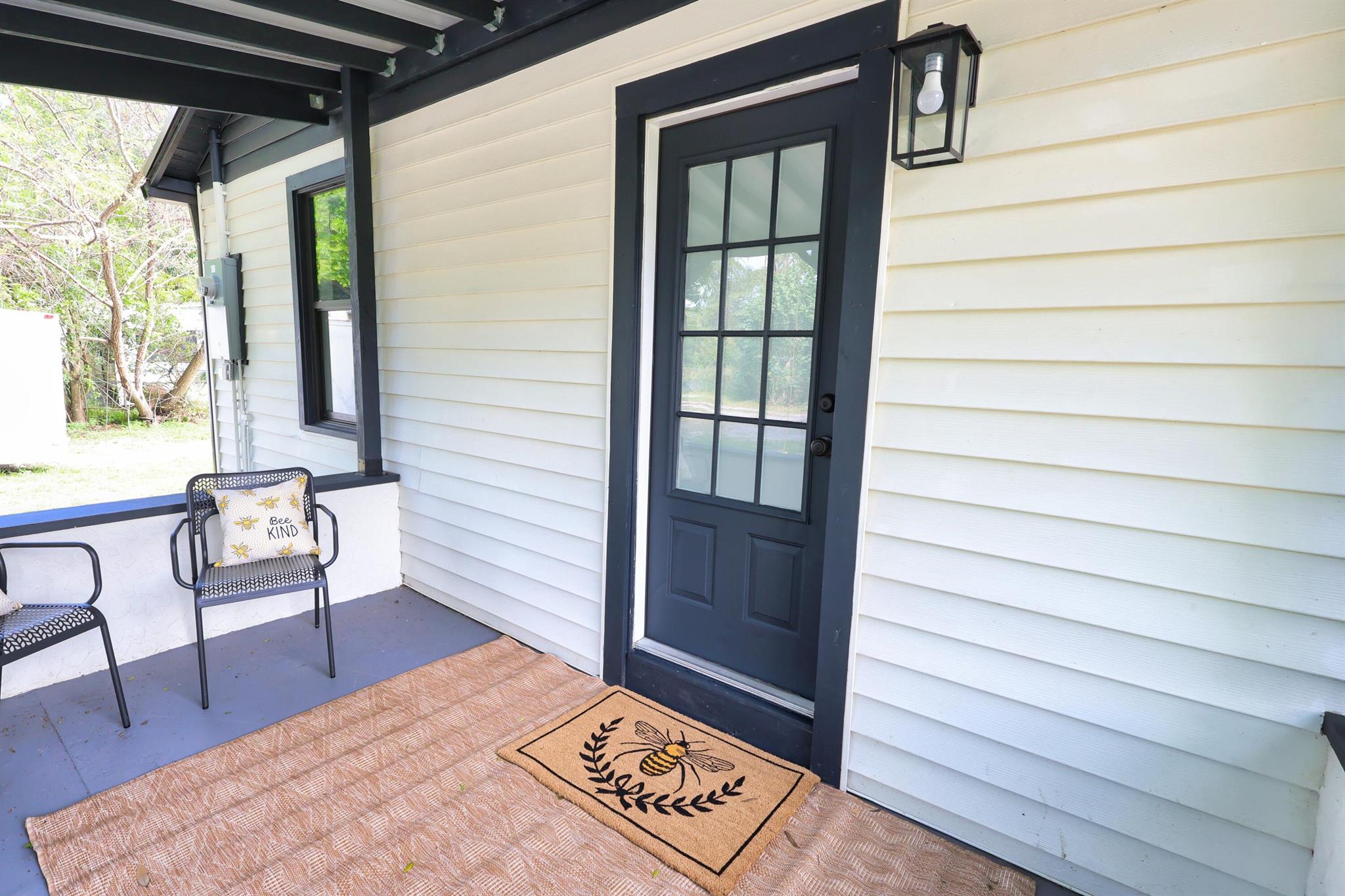 3303 Avenue F, Fort Pierce, FL, 34947/$219,500 2 3303 Avenue F