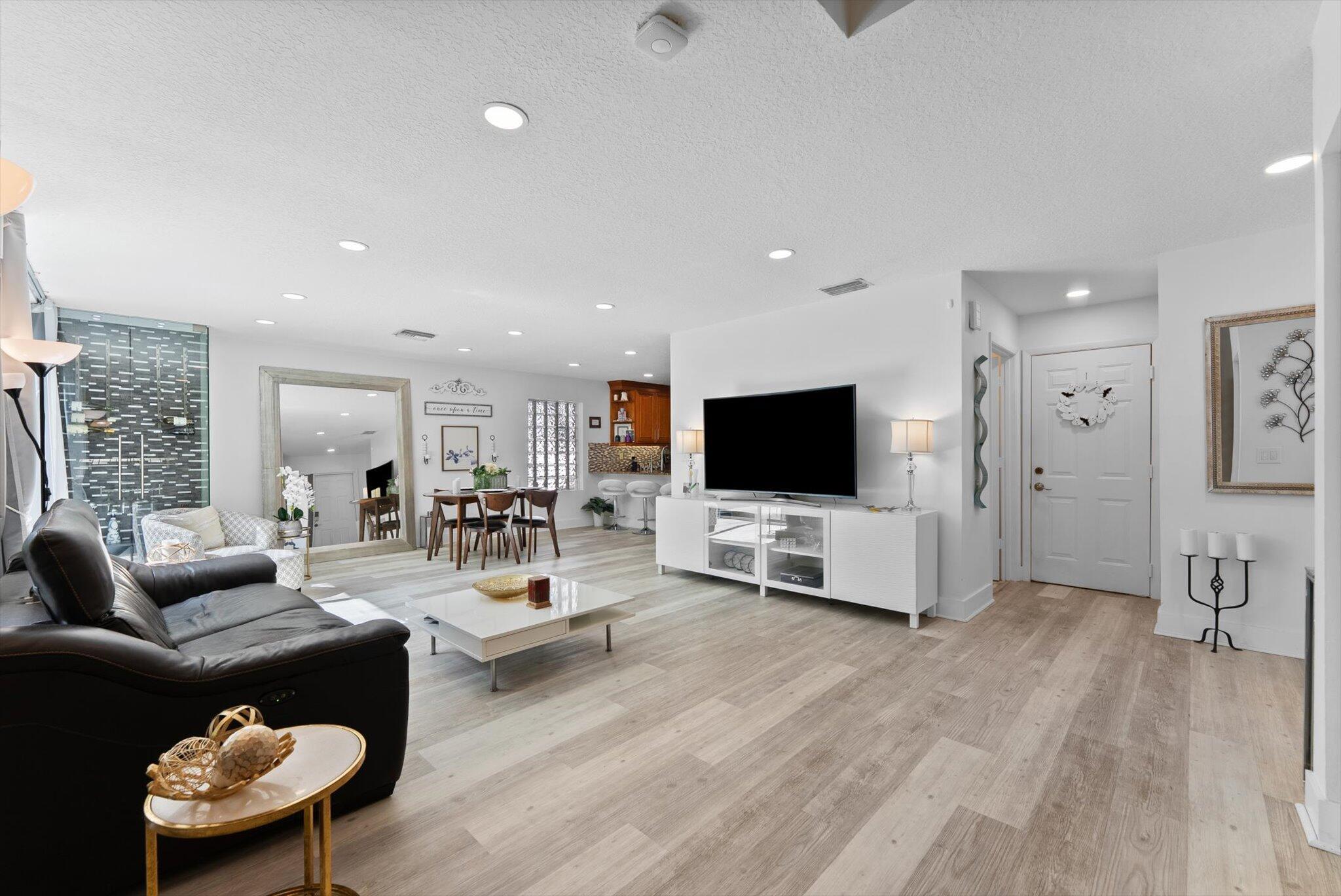 MINTO PLANTATION 1 - Residential