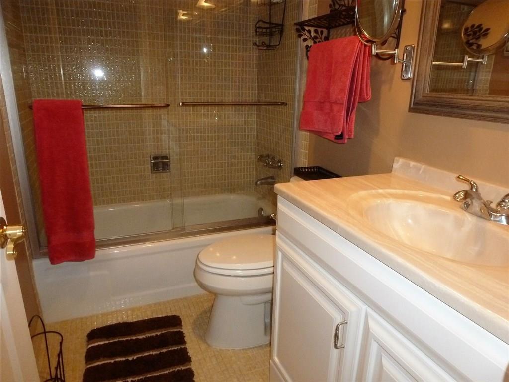 POMPANO BEACH CLUB - Residential
