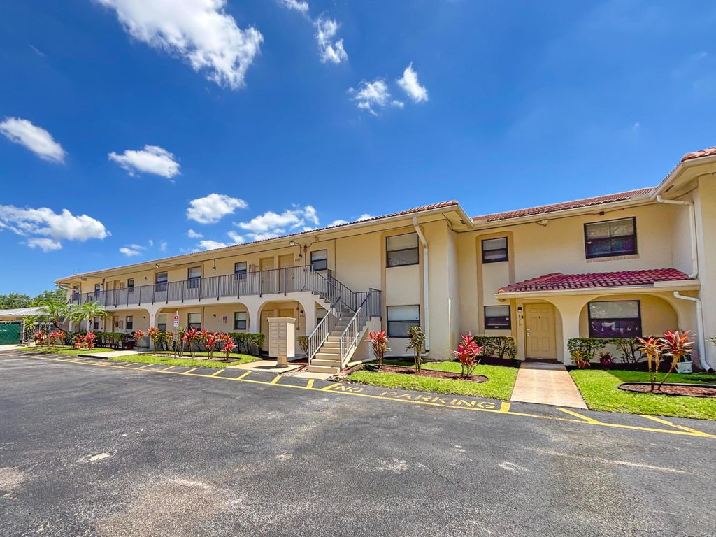 Photo of 8502 NW 35th Court #8508, Coral Springs, FL 33065 (MLS # B26023802)