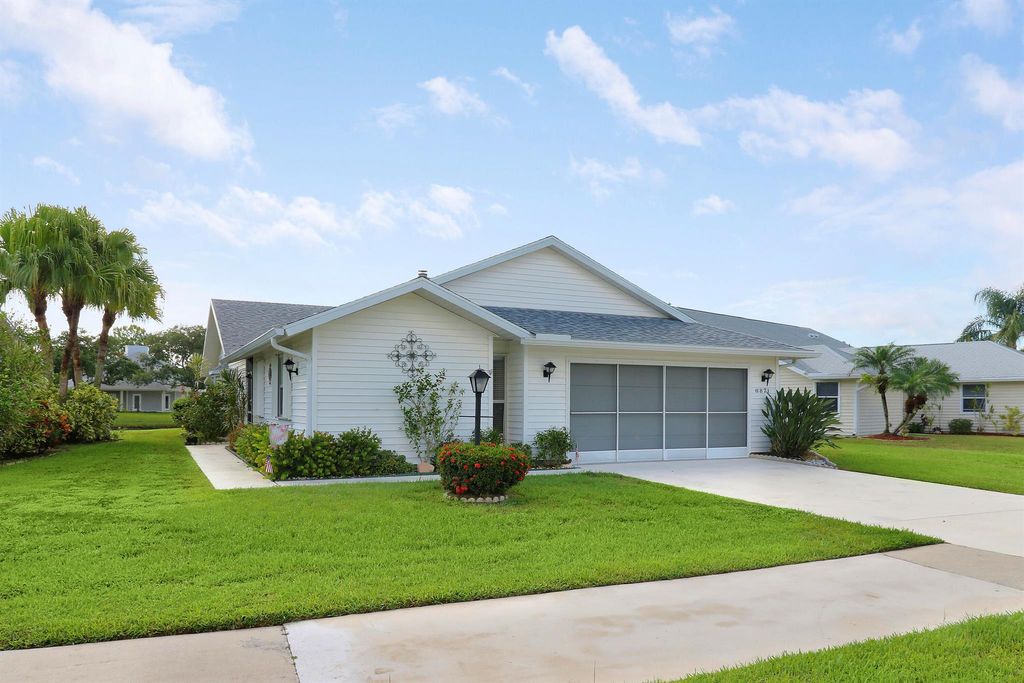 Photo of 6871 SE Lillian Court, Stuart, FL 34997 (MLS # R11087622)