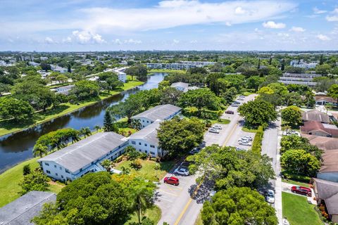 A home in Deerfield Beach