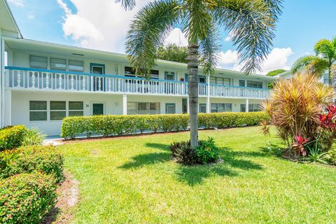 A home in Deerfield Beach