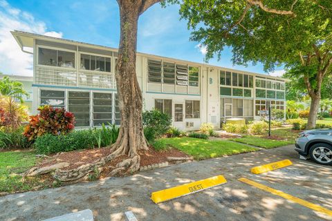 A home in Deerfield Beach