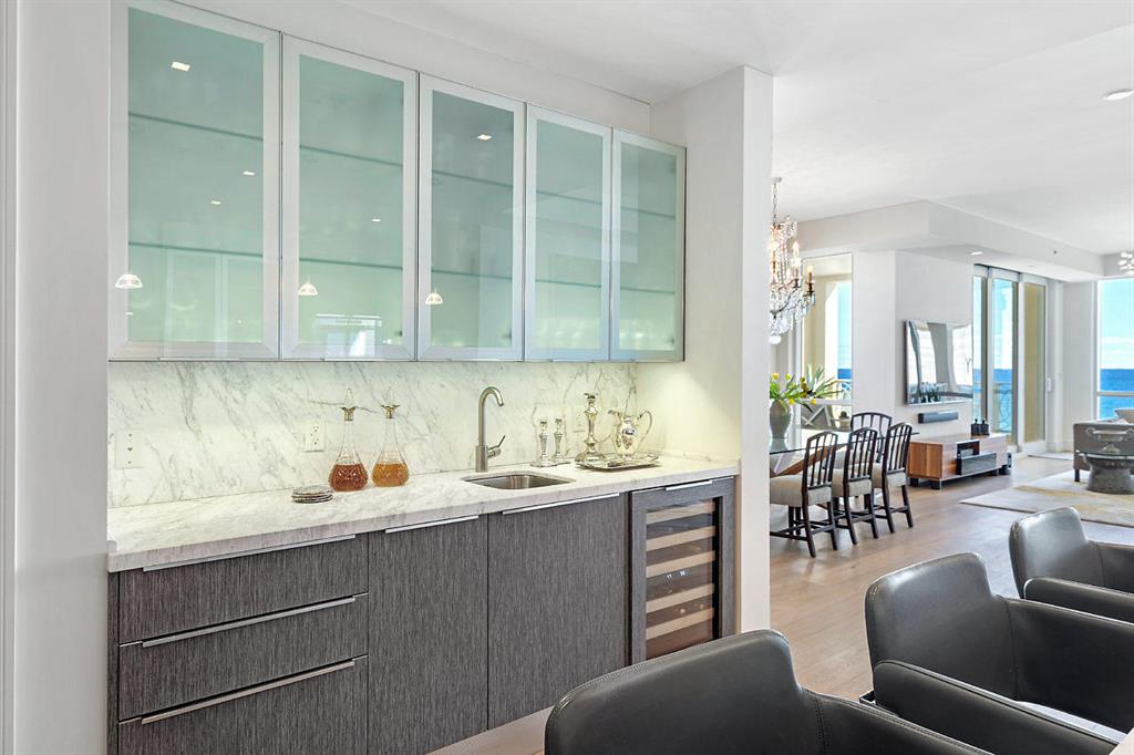 4001 NORTH OCEAN CONDO - Residential