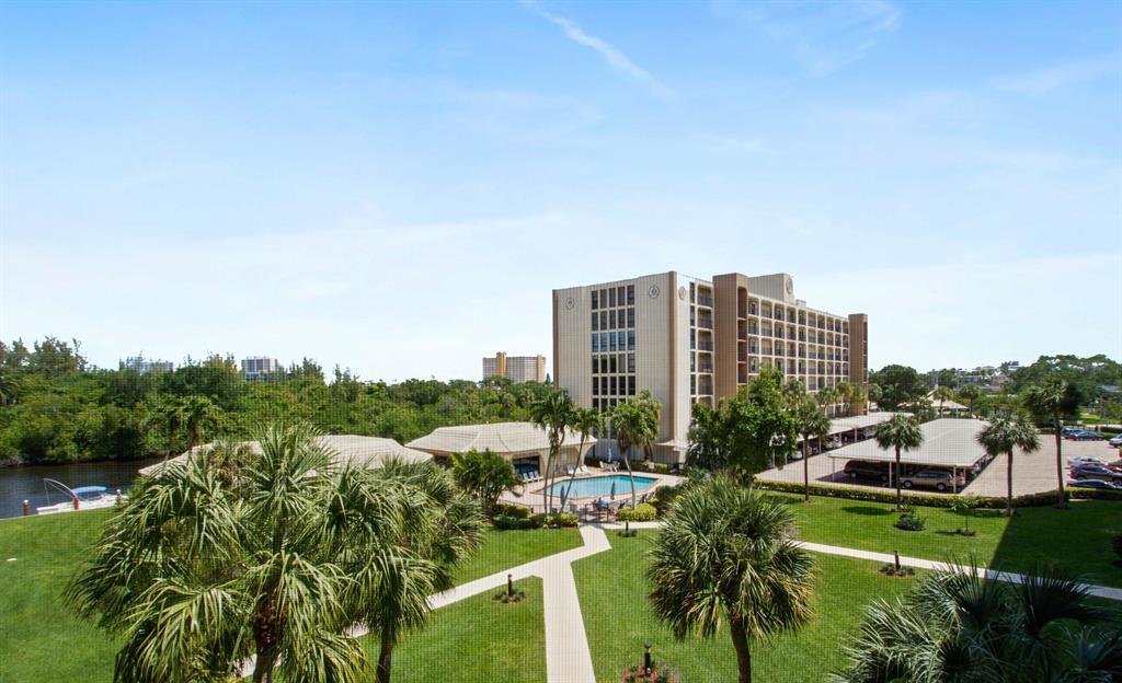 HILLSBORO LANDINGS 2 - Residential