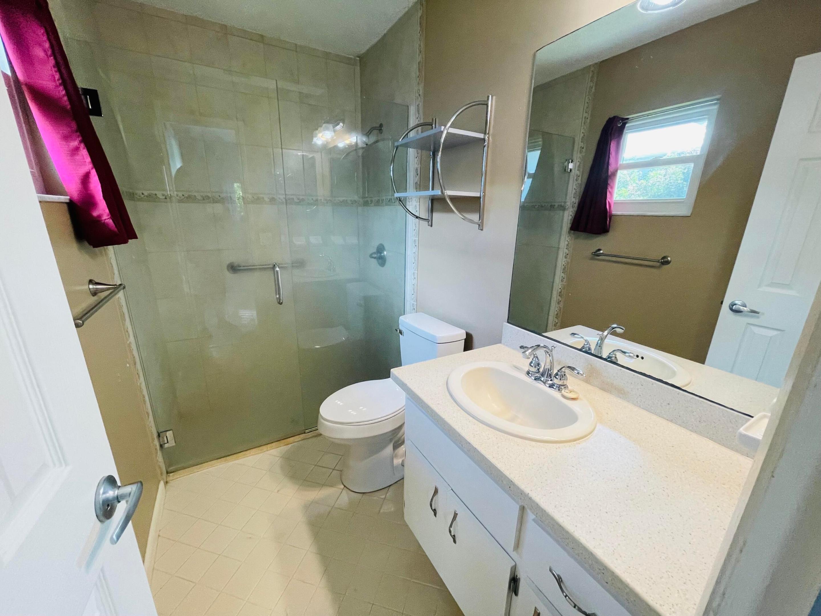 HIGHLANDS PARK EST SEC F - Residential