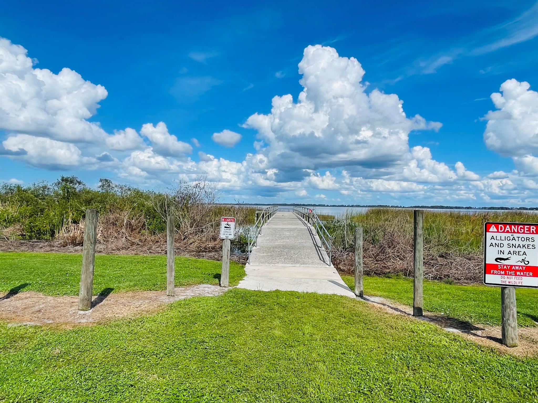 HIGHLANDS PARK EST SEC F - Residential