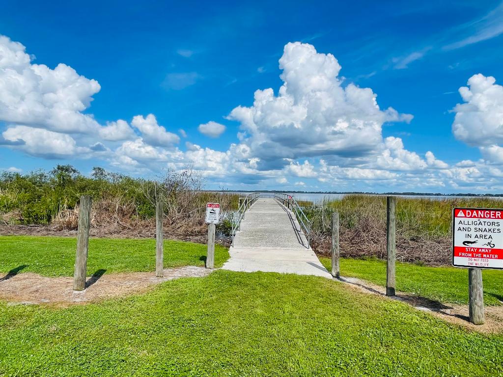 HIGHLANDS PARK EST SEC F - Residential