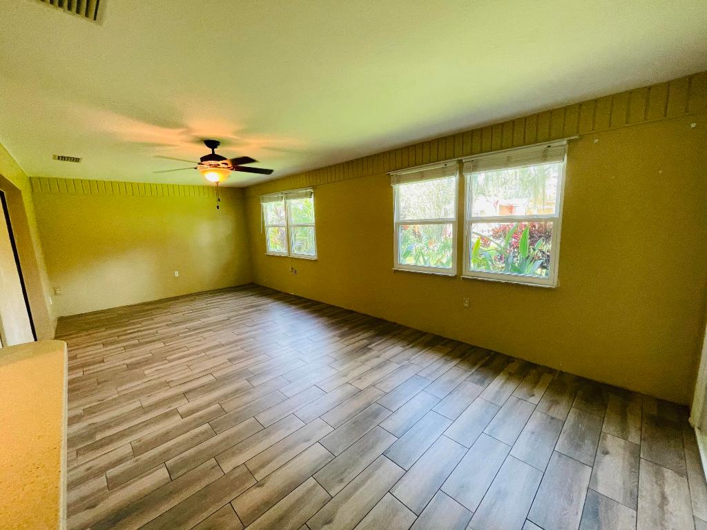 HIGHLANDS PARK EST SEC F - Residential