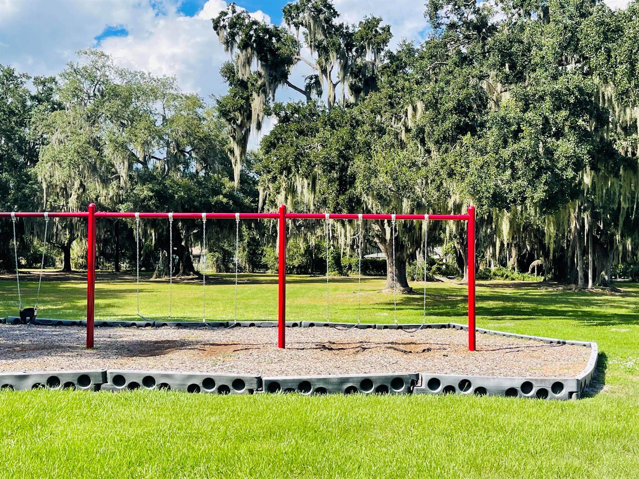 HIGHLANDS PARK EST SEC F - Residential