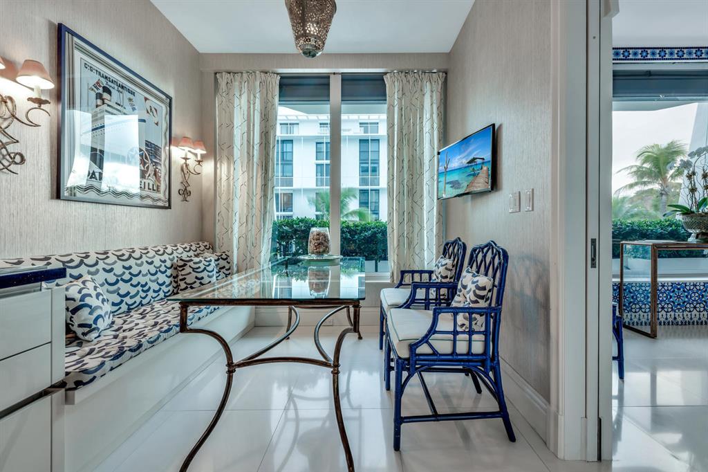 DUNSTER HOUSE CONDO - Residential