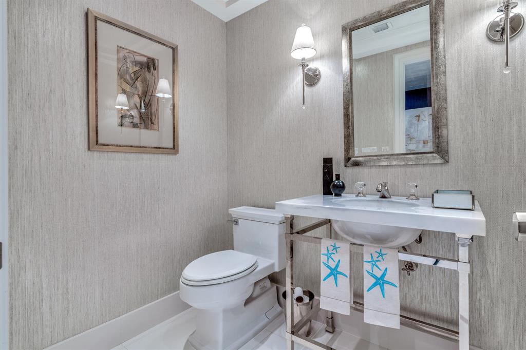 DUNSTER HOUSE CONDO - Residential