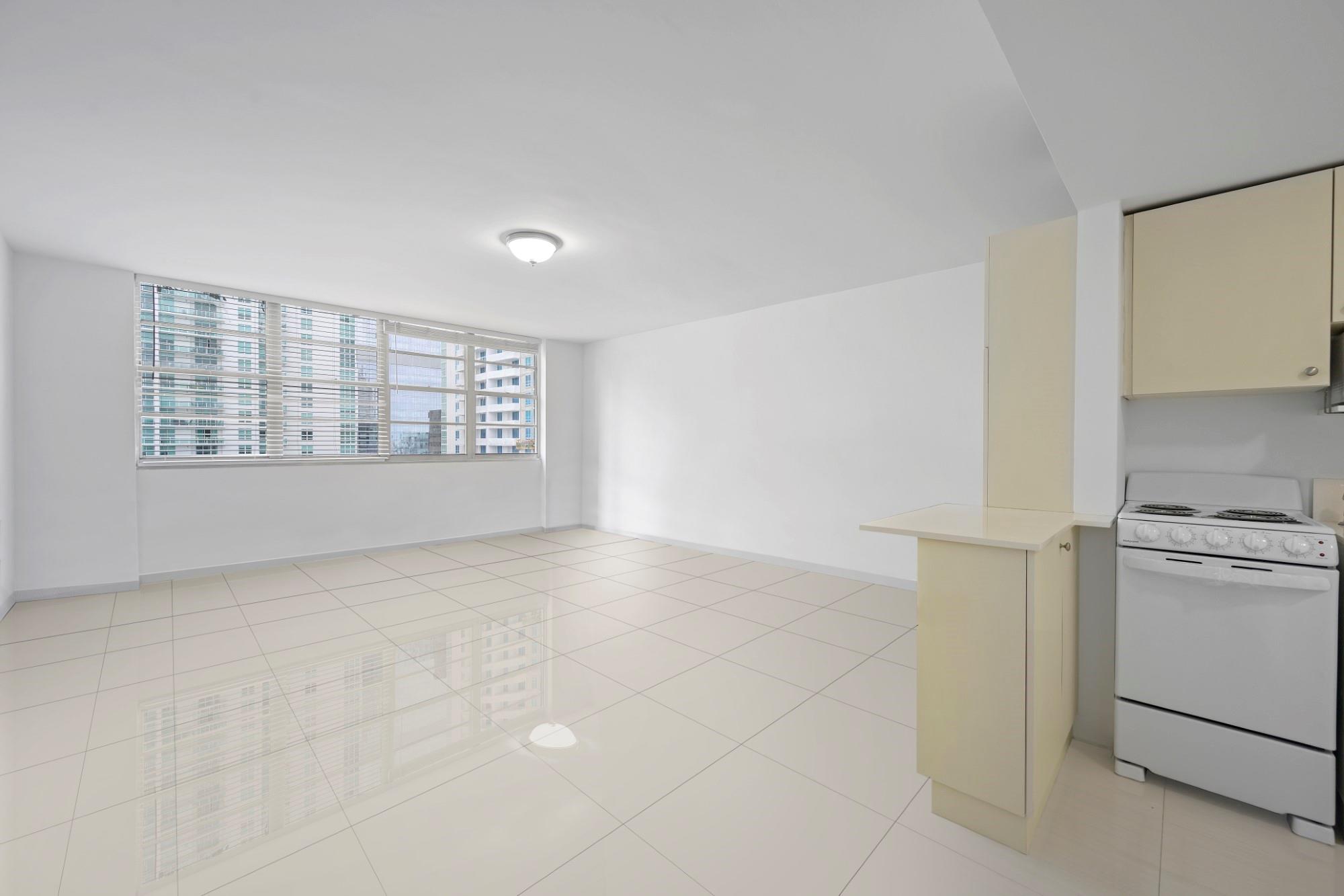999 Brickell Bay Dr 1909