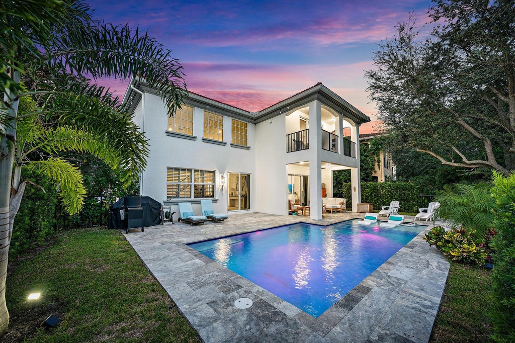 Photo of 844 MADISON Court, Palm Beach Gardens, FL 33410 (MLS # B26079481)