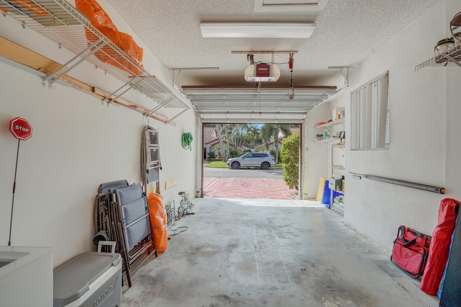 HUNTINGTON POINTE - Residential Lease
