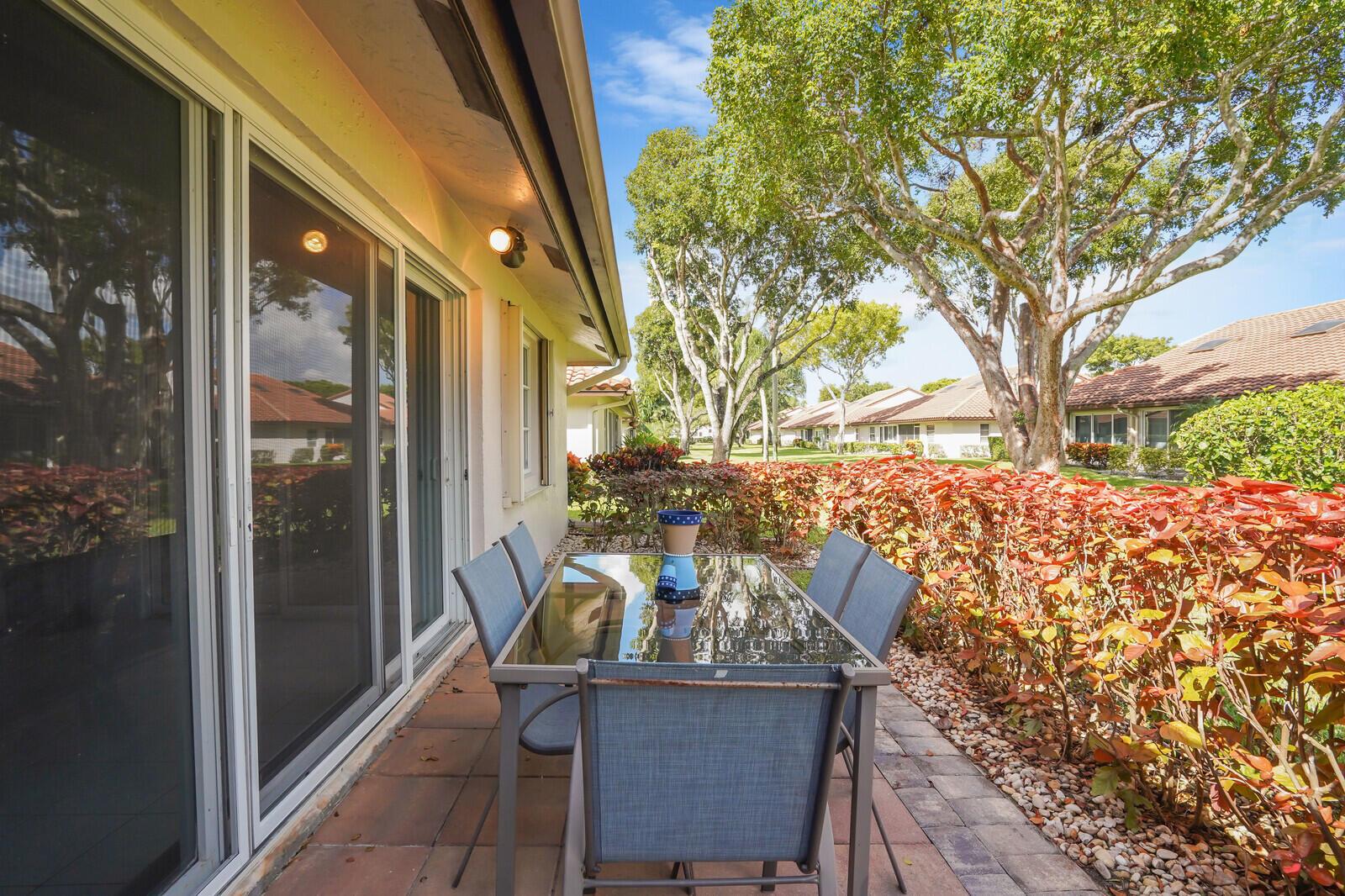 HUNTINGTON POINTE - Residential Lease