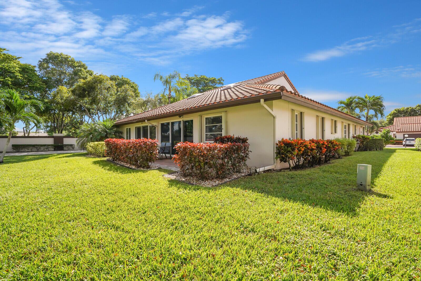 HUNTINGTON POINTE - Residential Lease