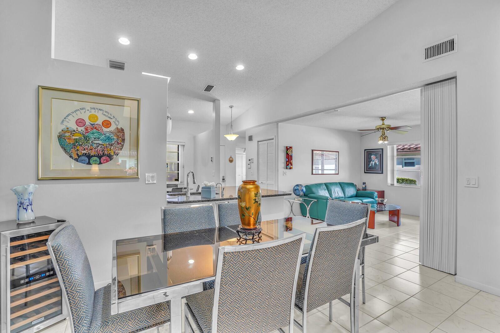 HUNTINGTON POINTE - Residential Lease