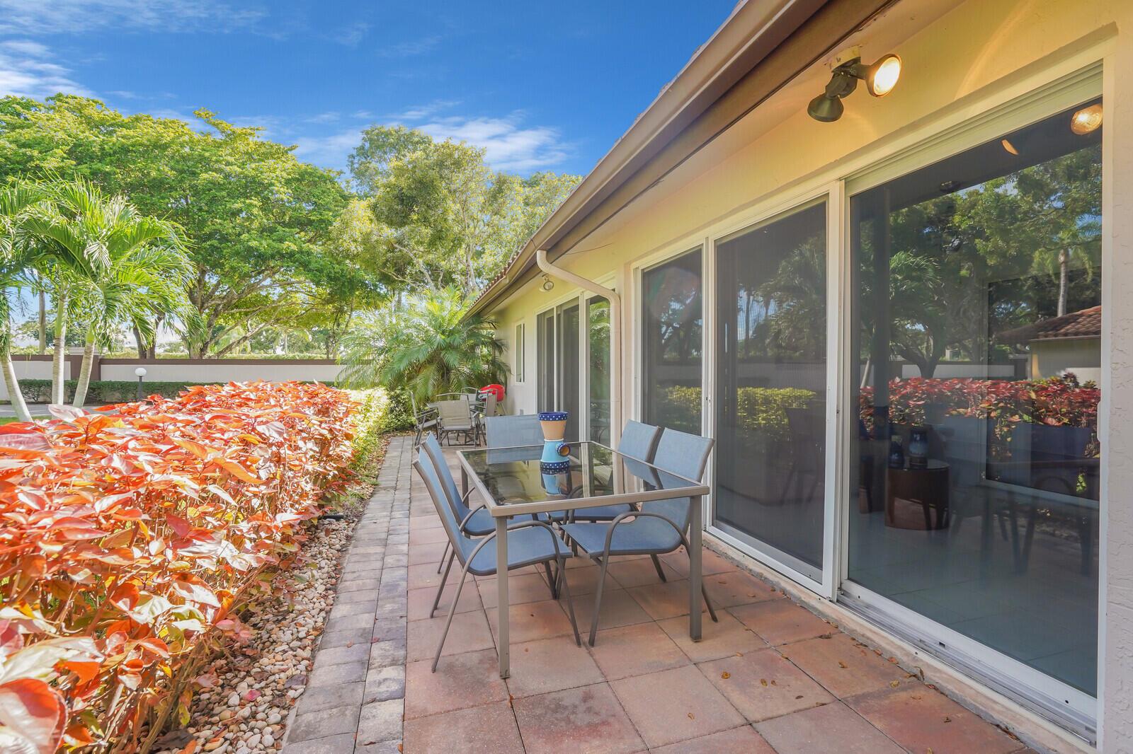 HUNTINGTON POINTE - Residential Lease