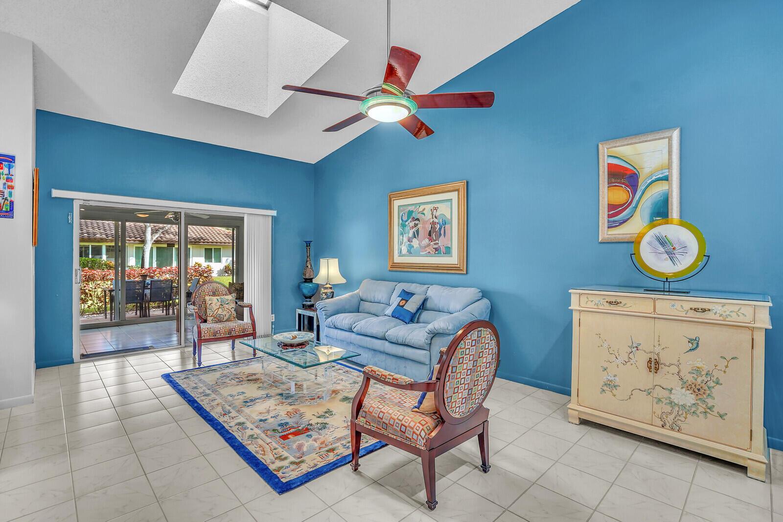 HUNTINGTON POINTE - Residential Lease