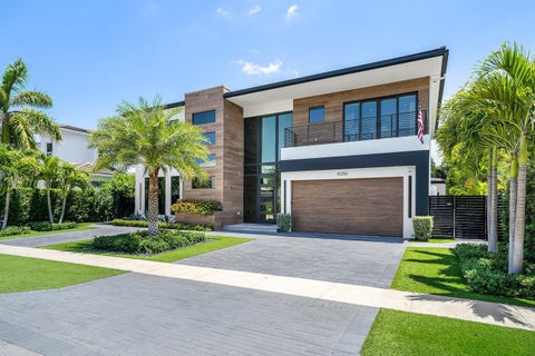 Tiny photo for 1030 NE 2nd Terrace, Boca Raton, FL 33432 (MLS # B26075981)