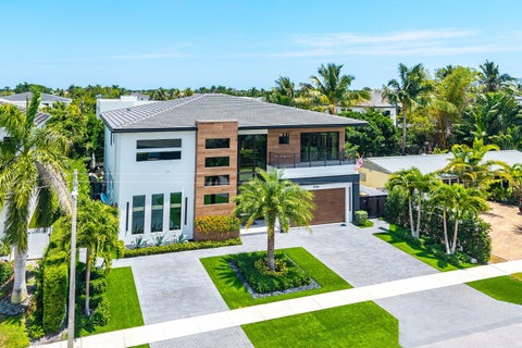 Tiny photo for 1030 NE 2nd Terrace, Boca Raton, FL 33432 (MLS # B26075981)