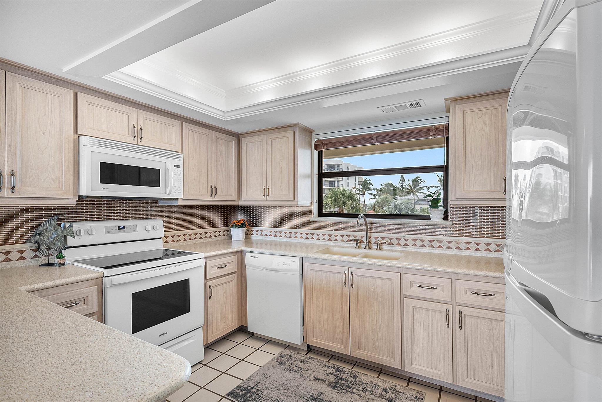 BELLAMAR HOUSE CONDO - Residential Lease