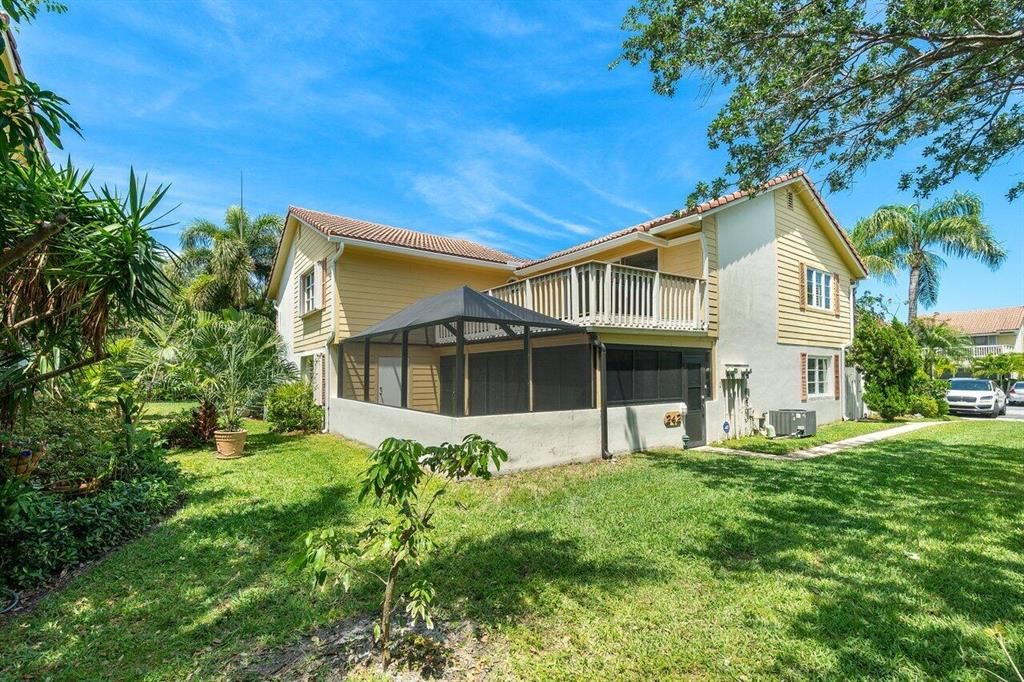 Photo of 242 Seabreeze Circle, Jupiter, FL 33477 (MLS # R10708654)