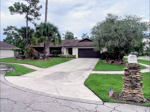 Tiny photo for 569 DOLLARSPOT Court, Wellington, FL 33414 (MLS # B26070660)