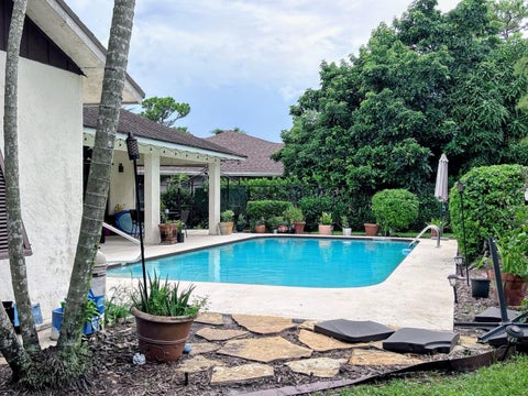 Tiny photo for 569 DOLLARSPOT Court, Wellington, FL 33414 (MLS # B26070660)
