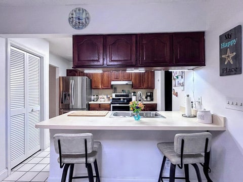 Tiny photo for 569 DOLLARSPOT Court, Wellington, FL 33414 (MLS # B26070660)