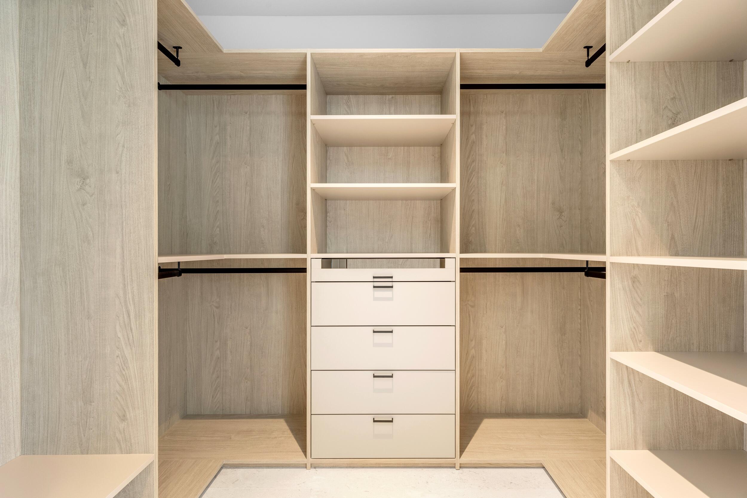 La Clara - Residential