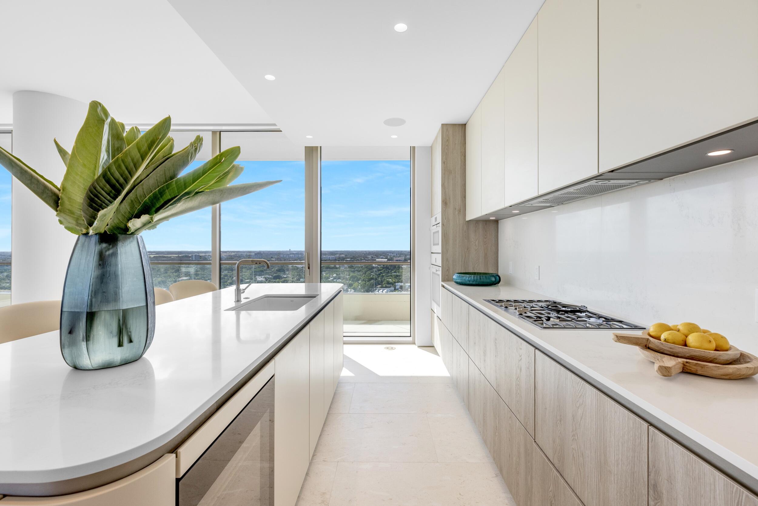 La Clara - Residential