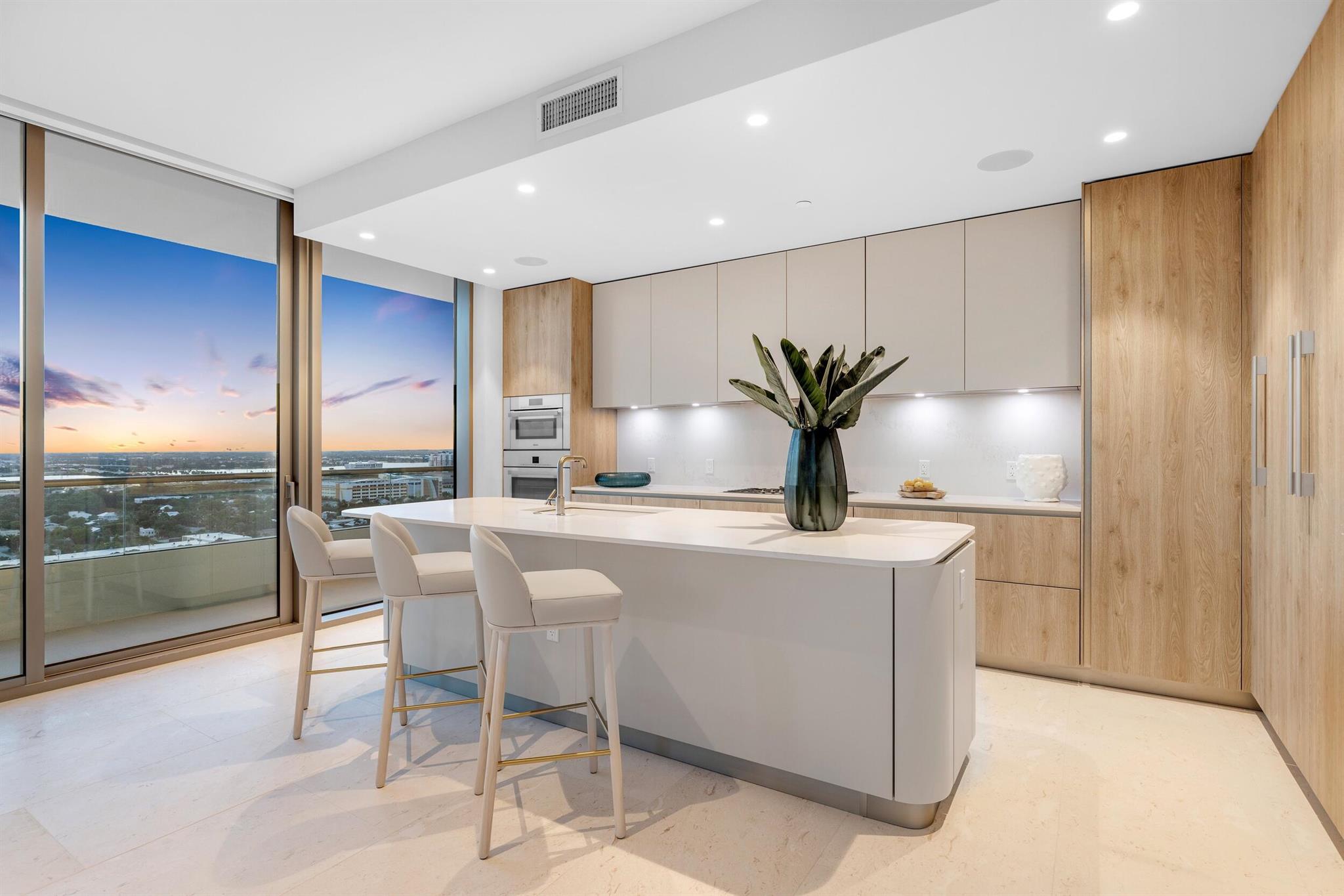 La Clara - Residential