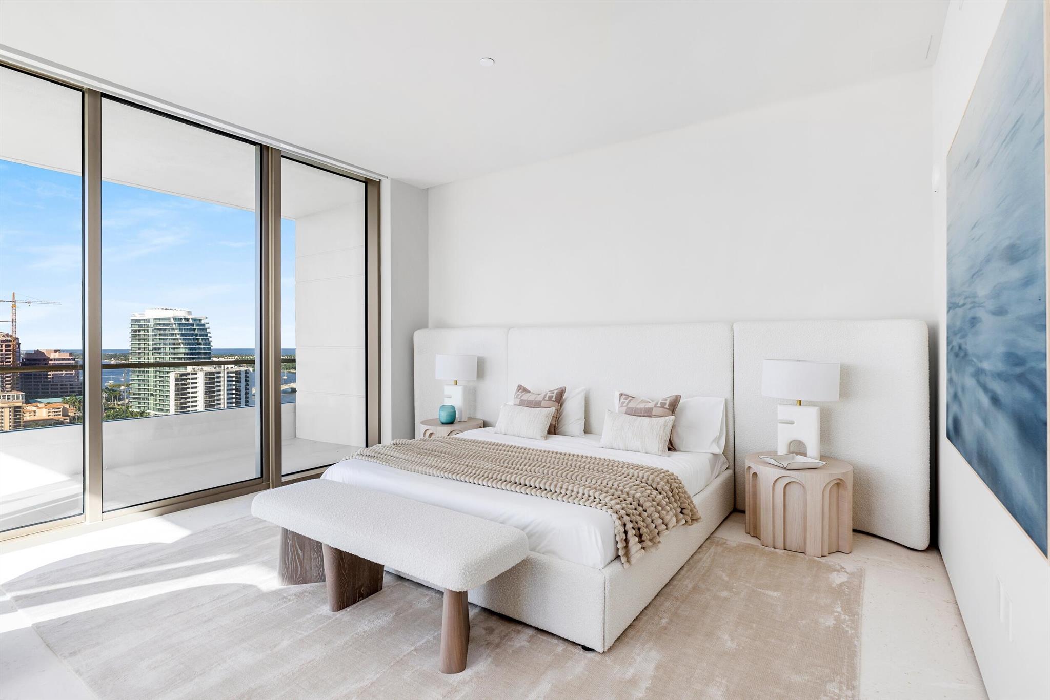 La Clara - Residential