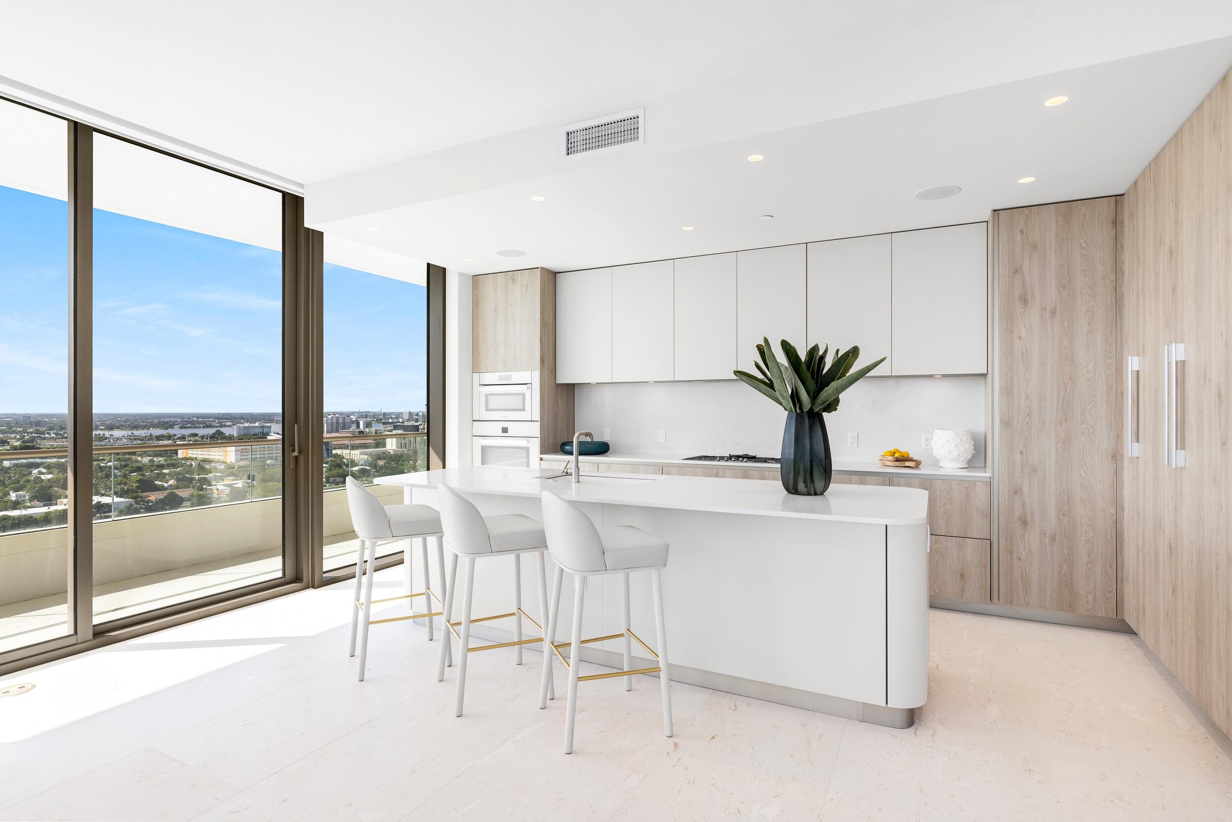 La Clara - Residential