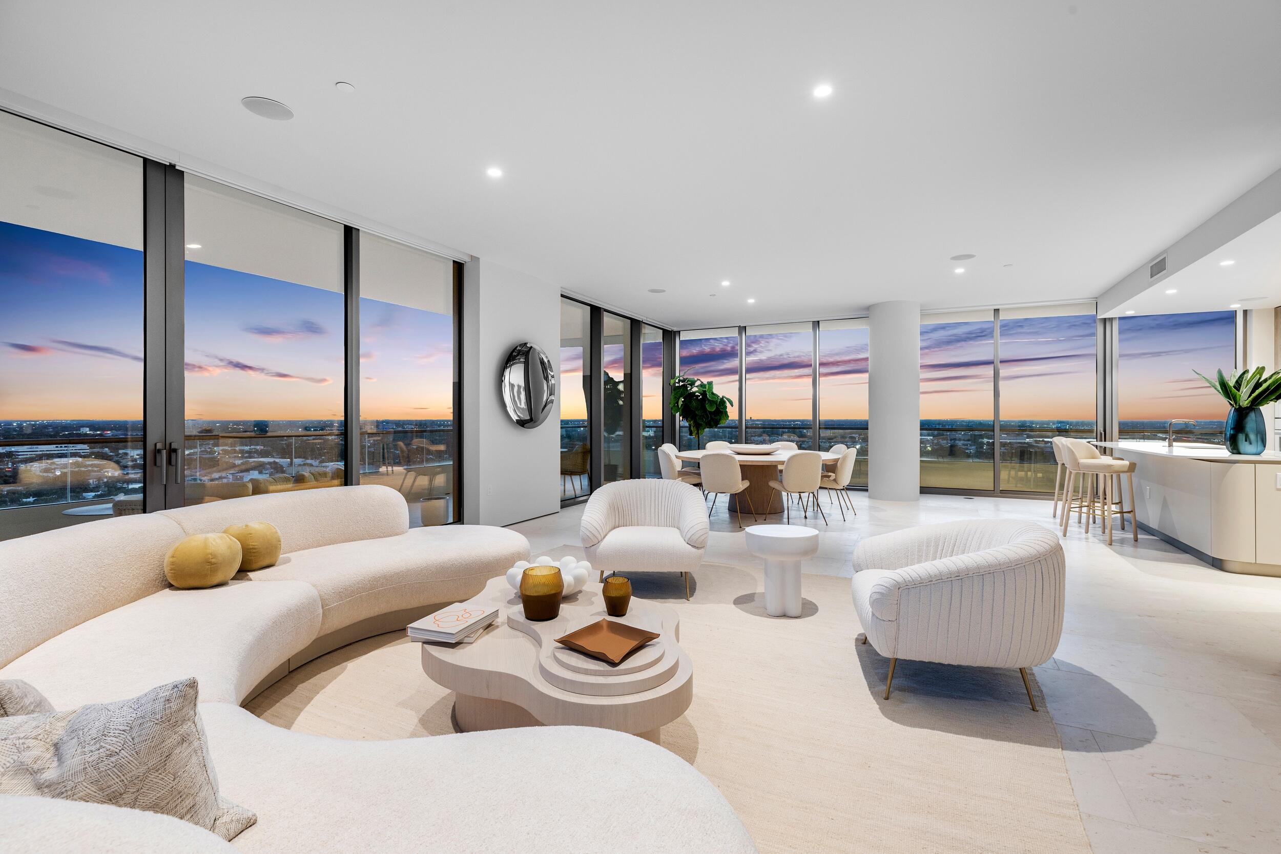 La Clara - Residential