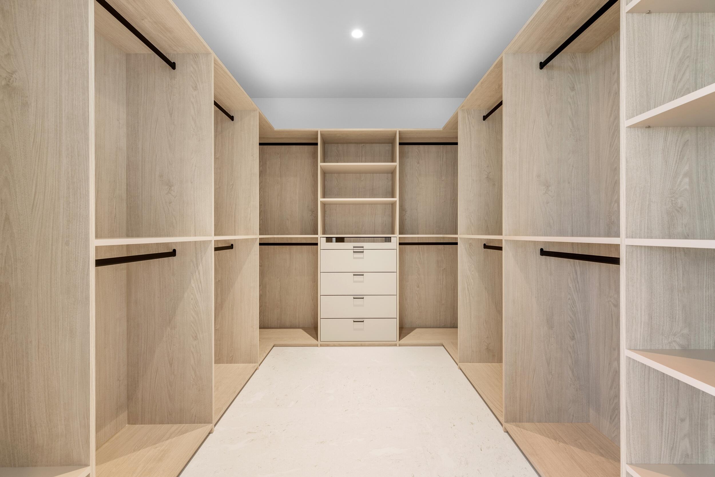 La Clara - Residential