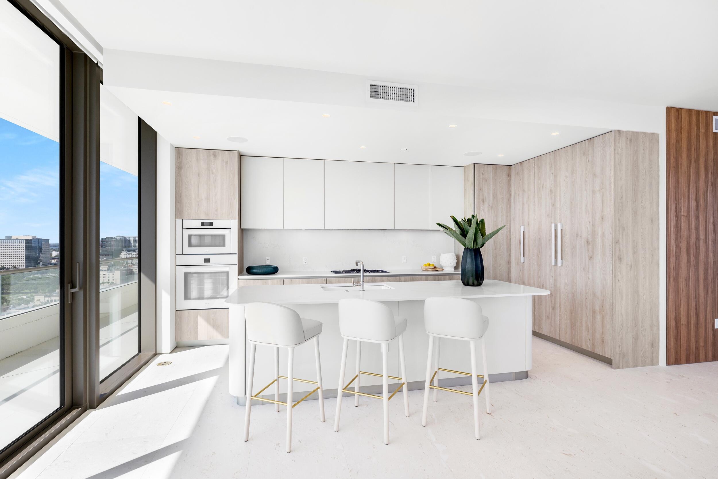 La Clara - Residential