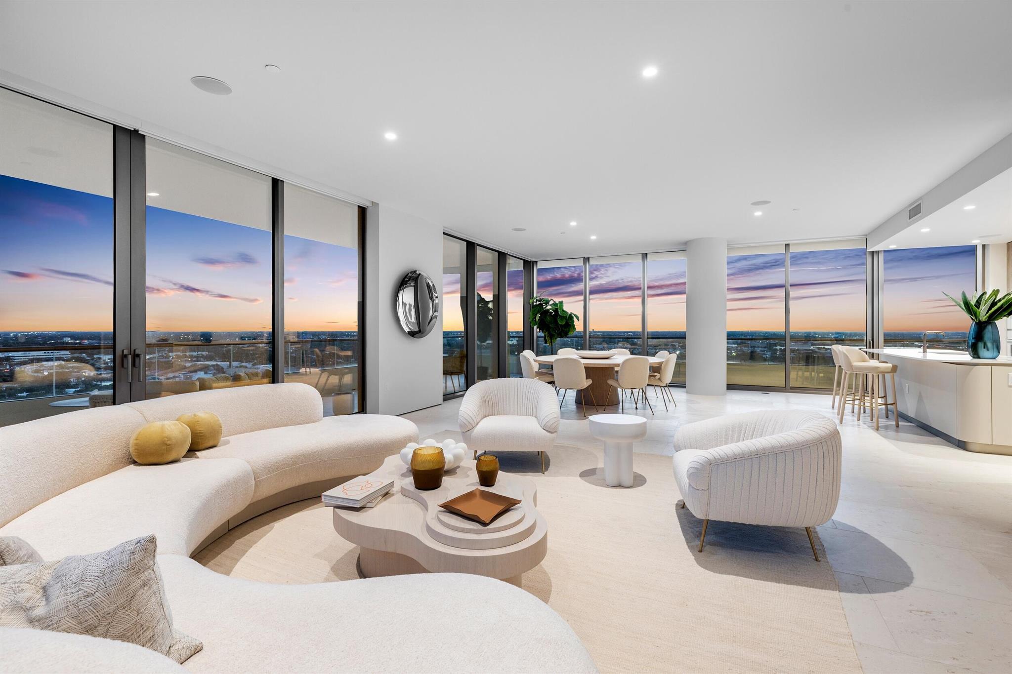 La Clara - Residential