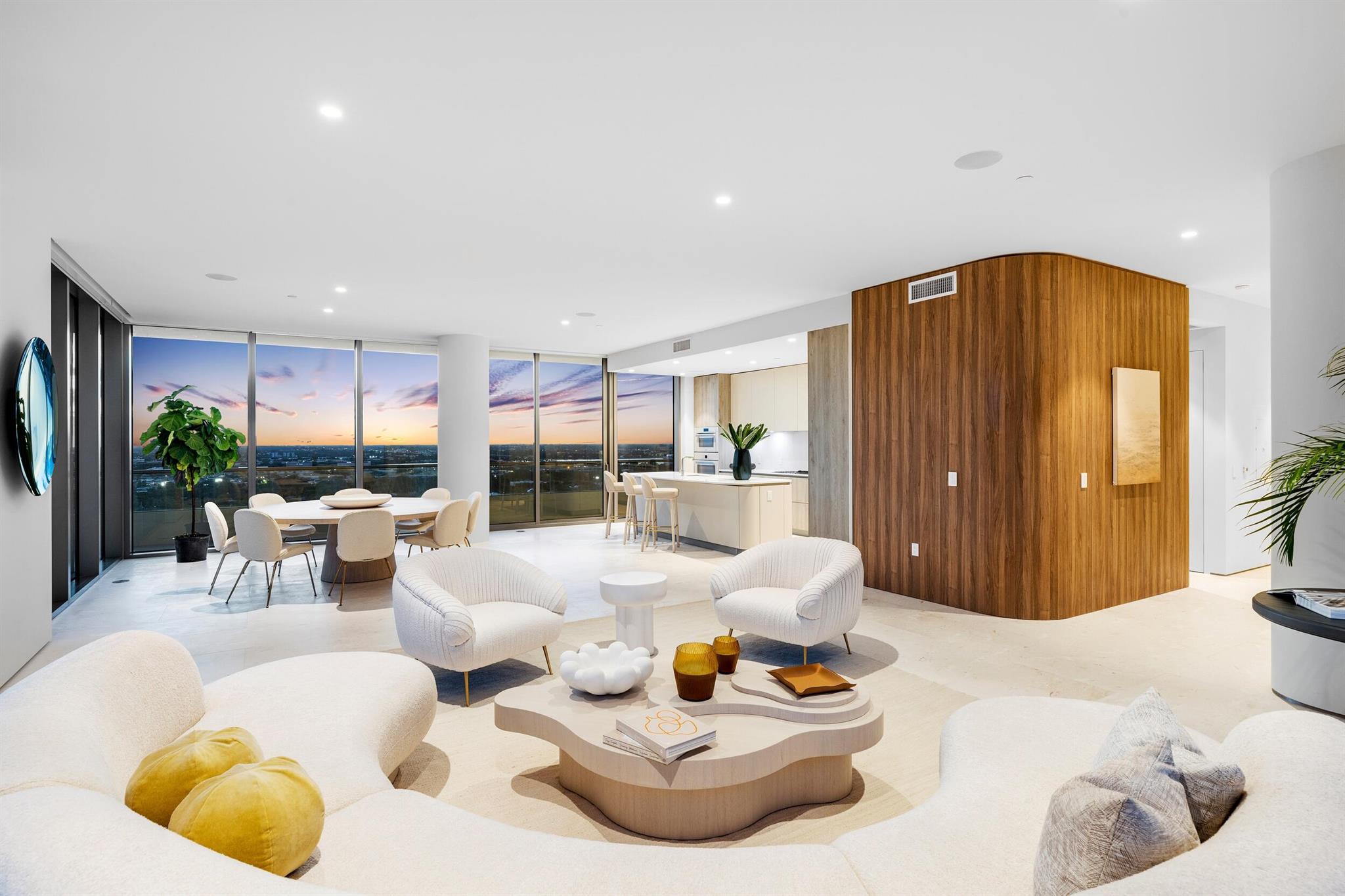 La Clara - Residential