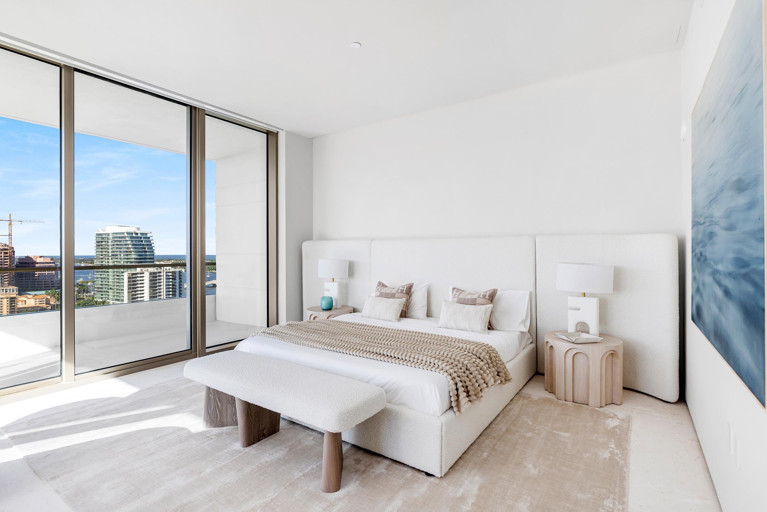 La Clara - Residential