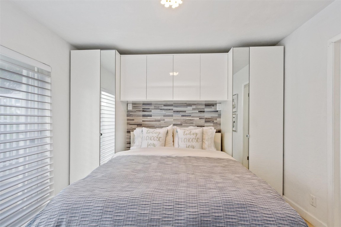 Morang & Parks Sub On Pal - Residential Lease