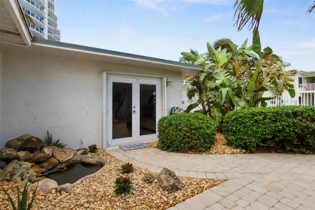 Photo of 800 Briny Ave #West, Pompano Beach, FL 33062 (MLS # F10538440)