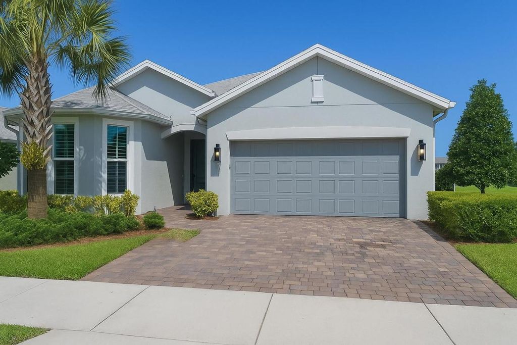 Photo of 10035 SW Captiva Drive, Port Saint Lucie, FL 34987 (MLS # R11105335)