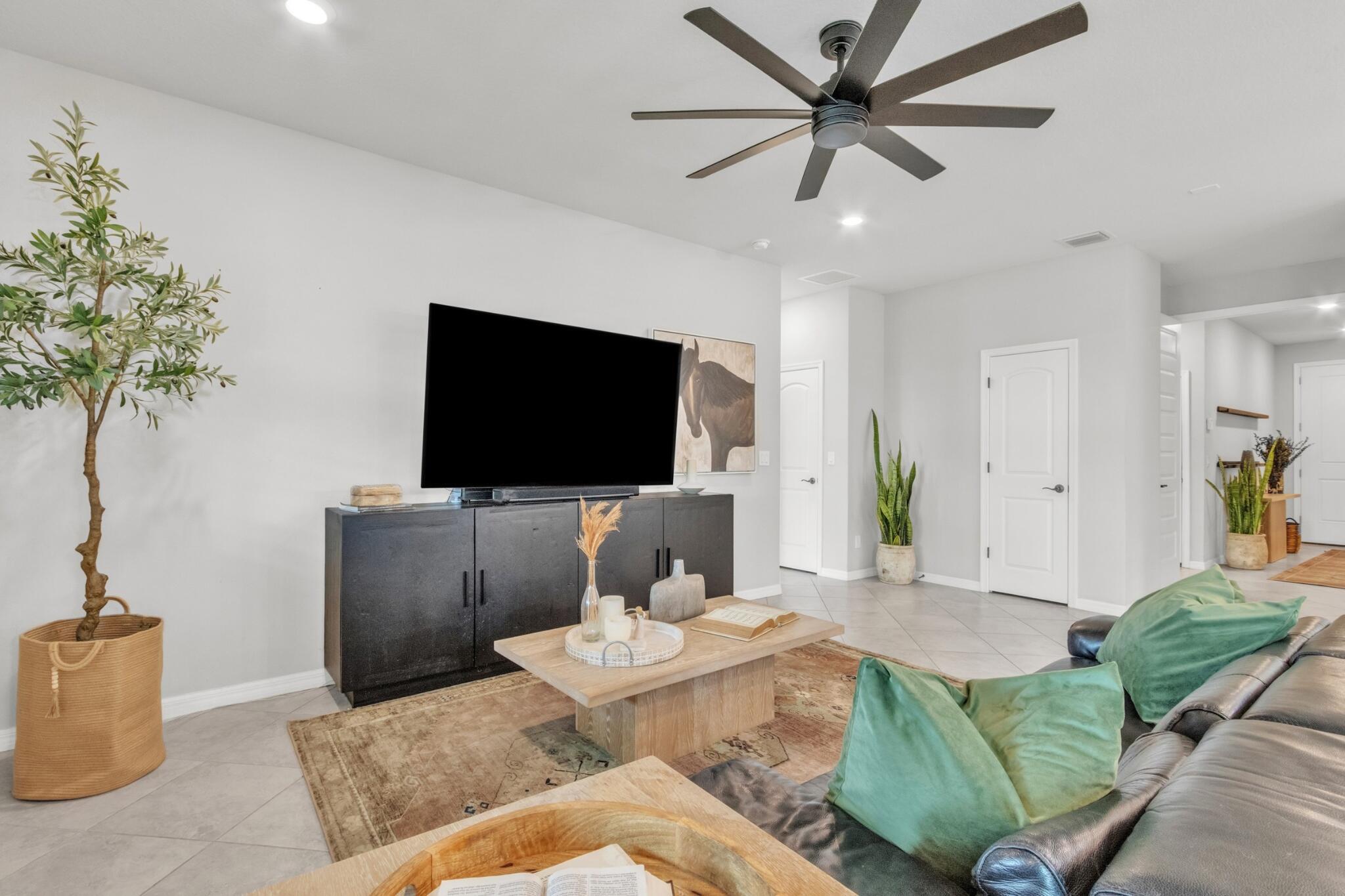 PULTE AT TRADITION PHASE - Residential